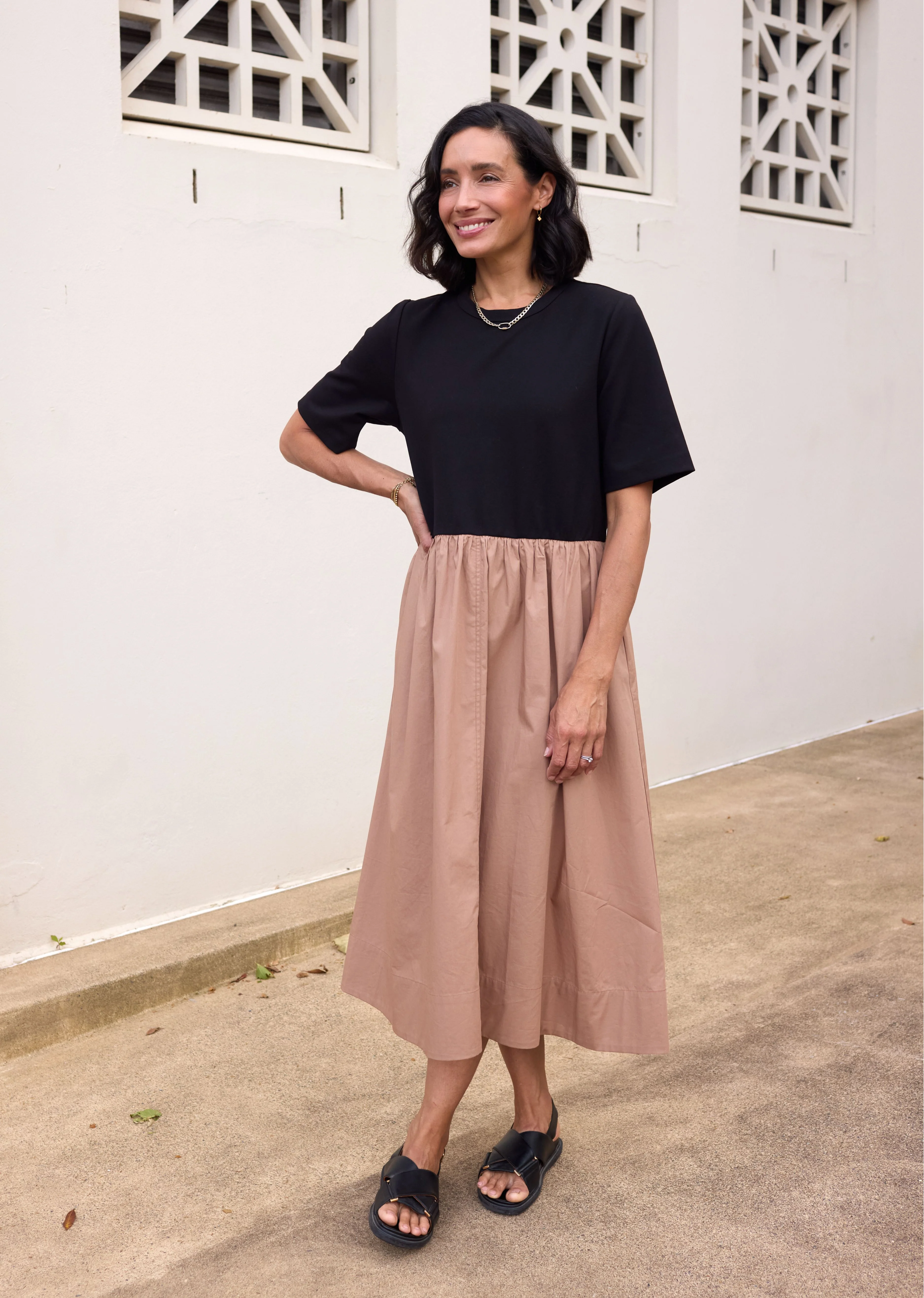 MIMI MIDI DRESS - BLACK/CAMEL