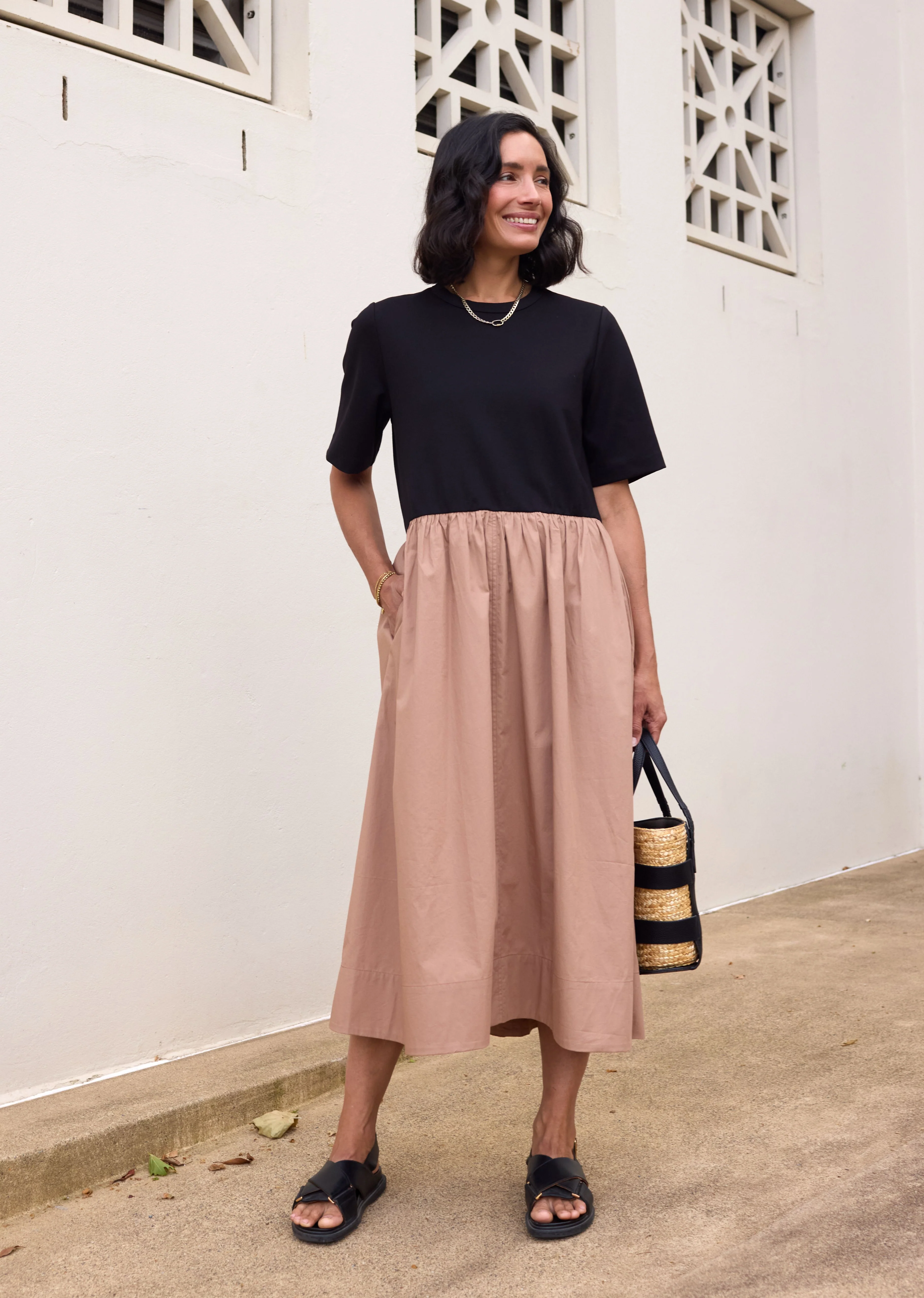 MIMI MIDI DRESS - BLACK/CAMEL - Image 10