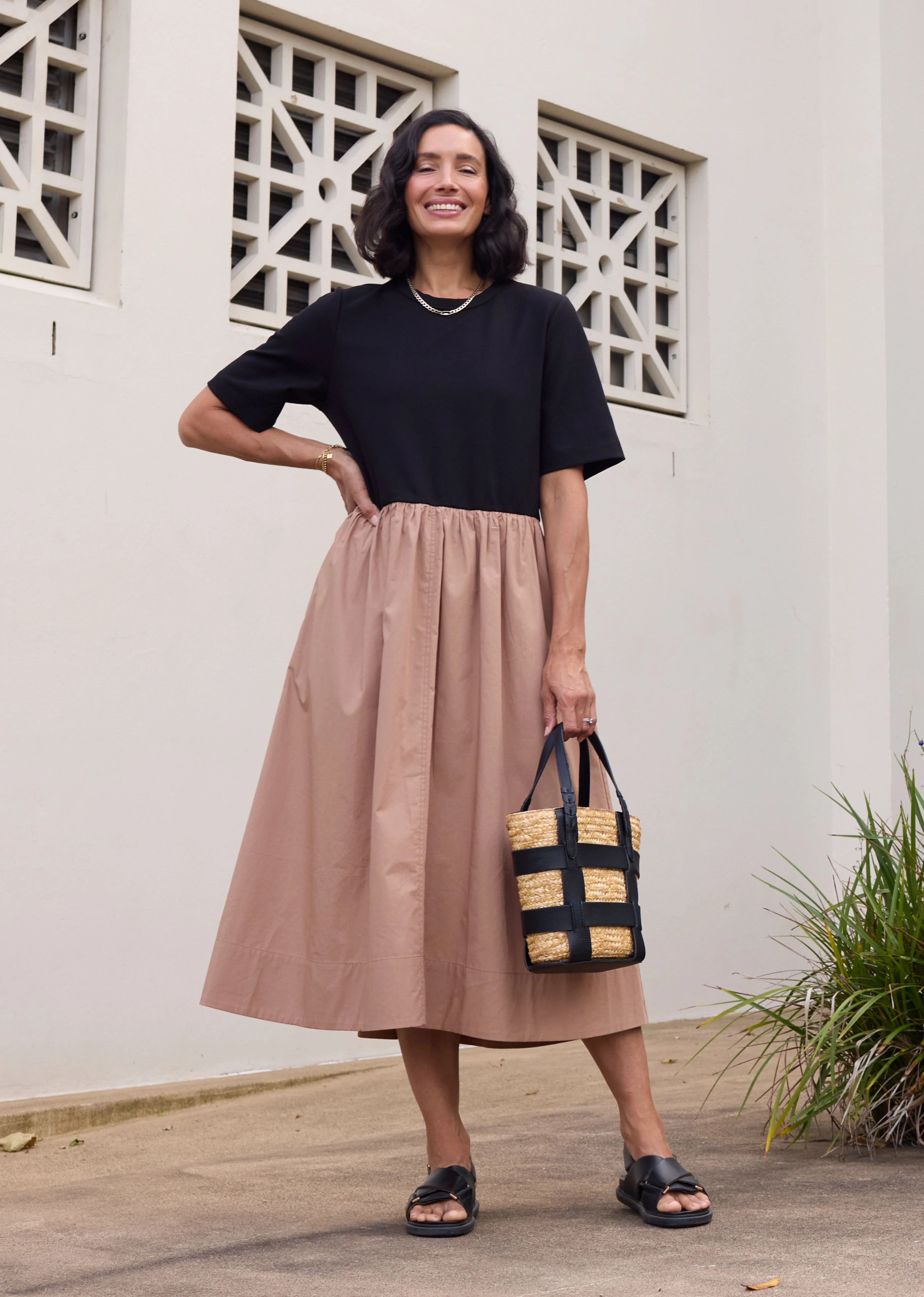 MIMI MIDI DRESS - BLACK/CAMEL - Image 2