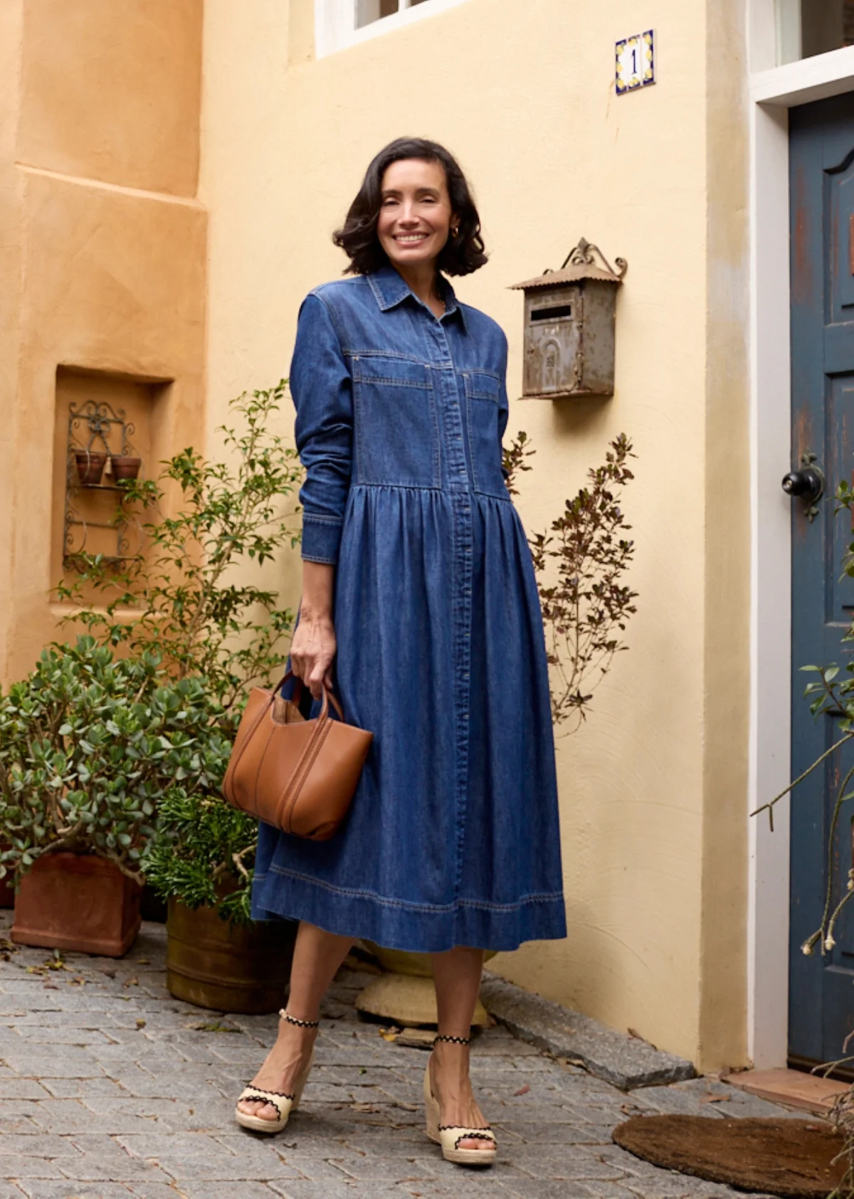 HARPER LONG SLEEVE DENIM SHIRTDRESS - MID BLUE - PETITE - Image 4